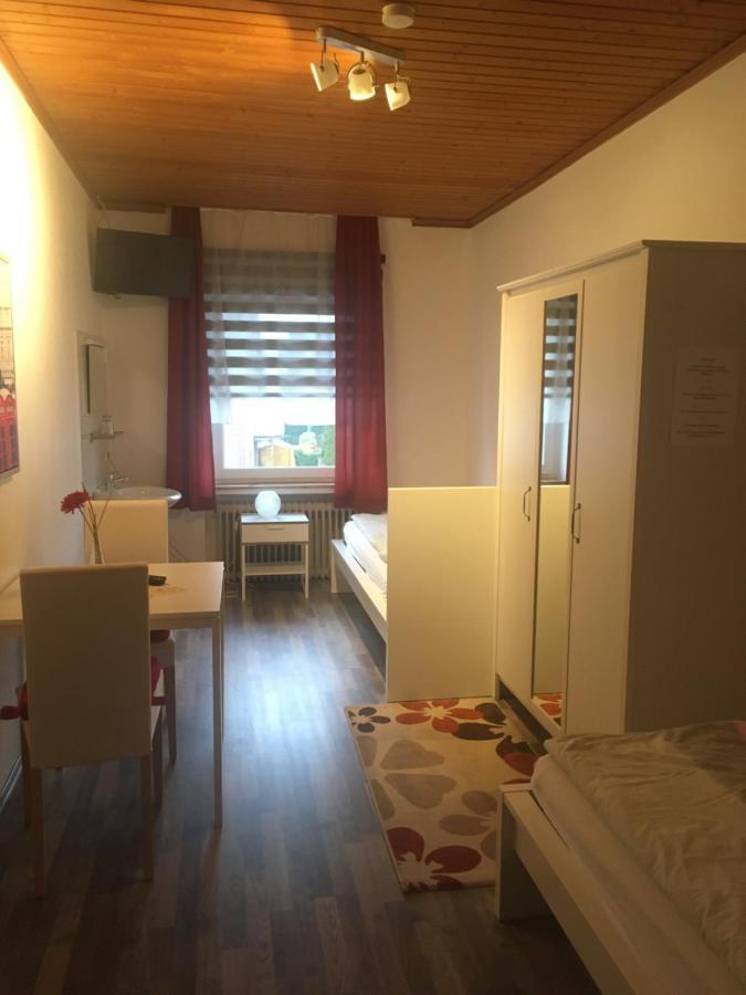 Hotel Restaurant Muether 귀터슬로 외부 사진